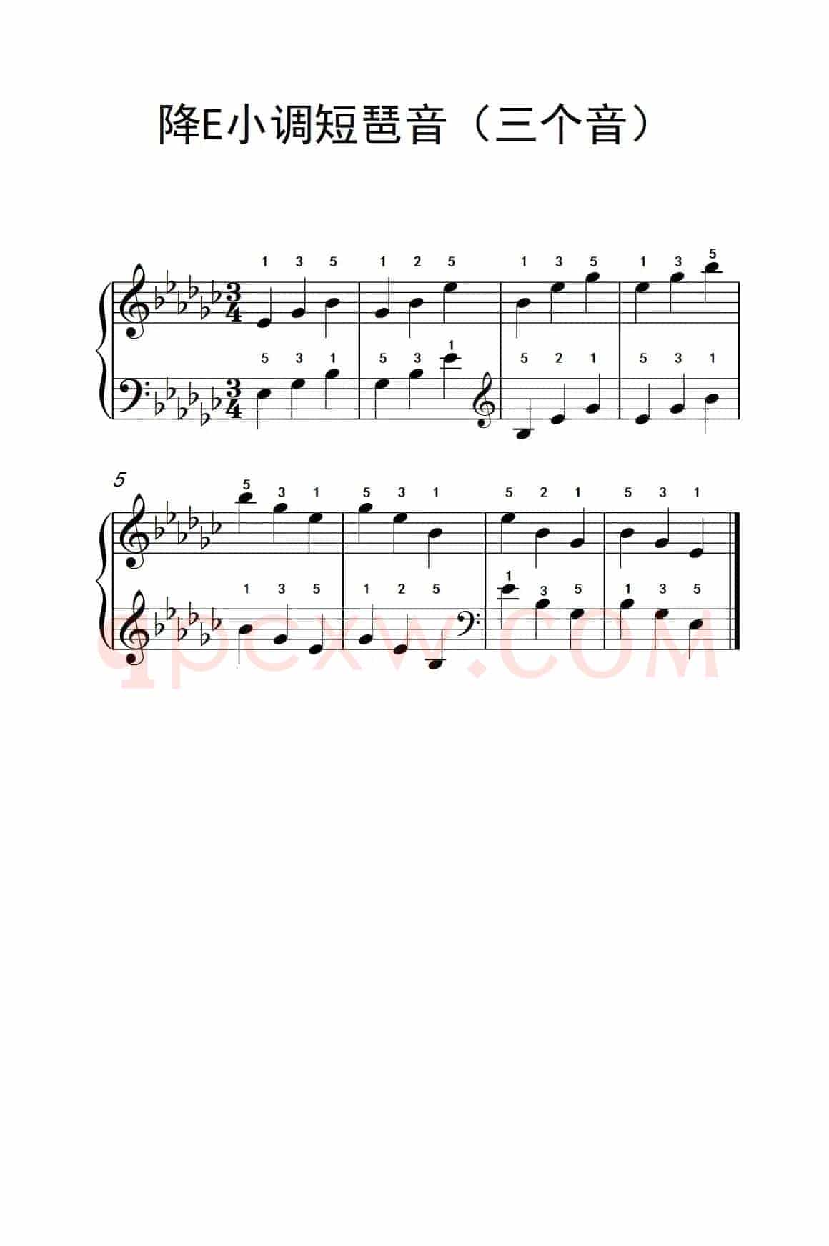 降E小调短琶音（三个音）（孩子们的钢琴音阶、和弦与琶音 2）